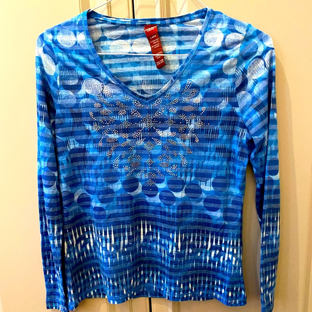 Pretty Blue long sleeved top with tiny metal beads in Size 8